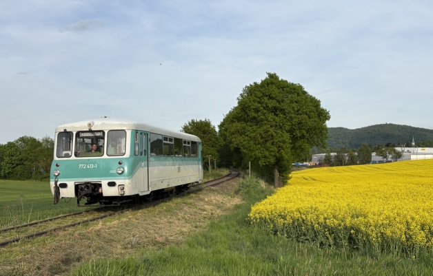772 413 auf dem Weg nach Cunewalde