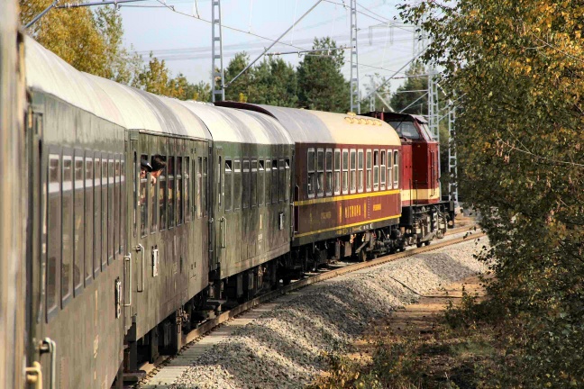 OSEF-Sonderzug mit 112 331-4 unterwegs im Vattenfall-Gelände